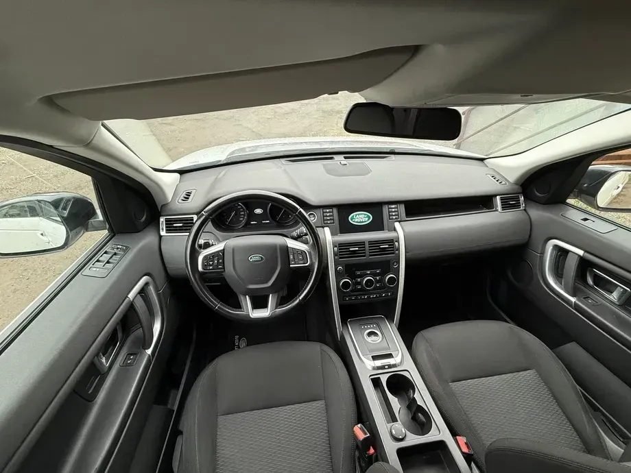 Land Rover Discovery Sport 2.0 l TD4 HSE Aut. — imagine 4