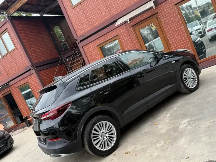 Opel Grandland X 1.2 Start/Stop Automatik INNOVATION