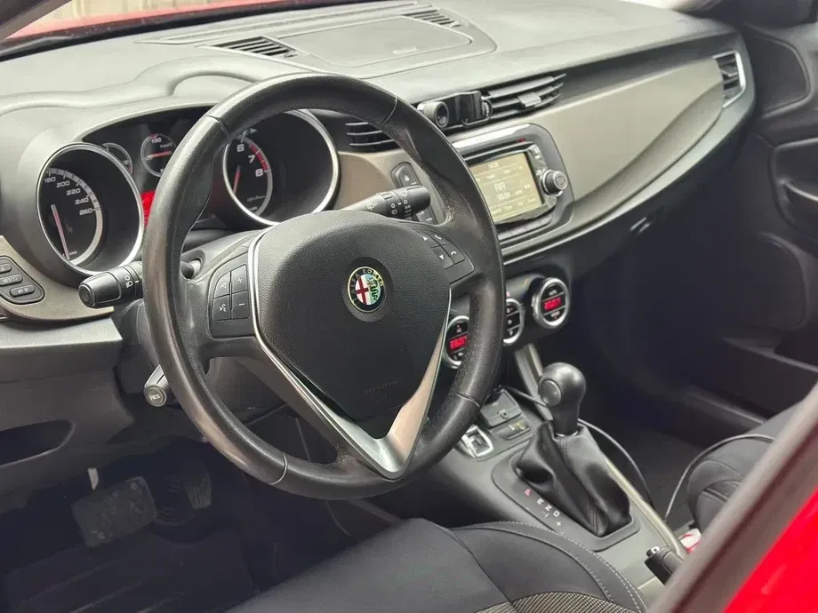Alfa Romeo Giulietta — imagine 6