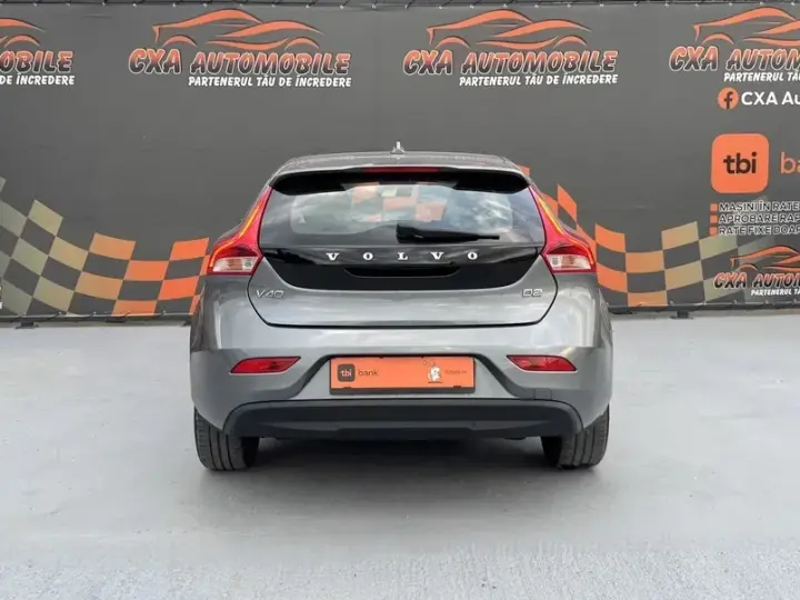 Volvo V40 II D2 Momentum