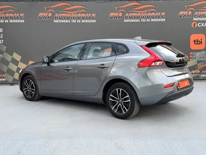 Volvo V40 II D2 Momentum