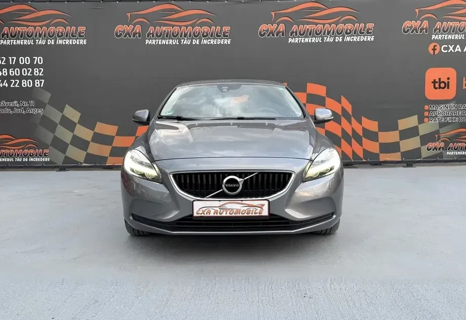 Volvo V40 II D2 Momentum — imagine 3
