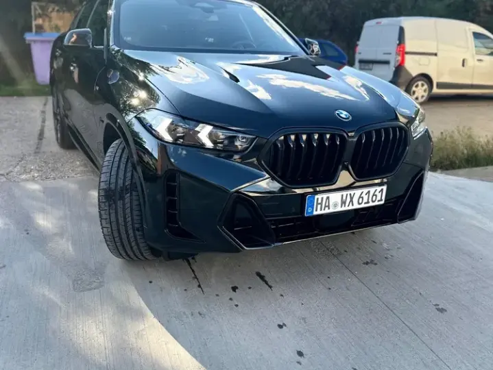 BMW X6 xDrive40d AT MHEV