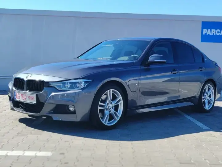 BMW Seria 3 F30/F31/F34 330e iPerformance M Sport