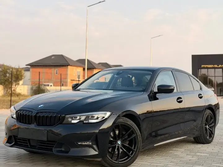 BMW Seria 3 G20/G21 318d Aut. Advantage