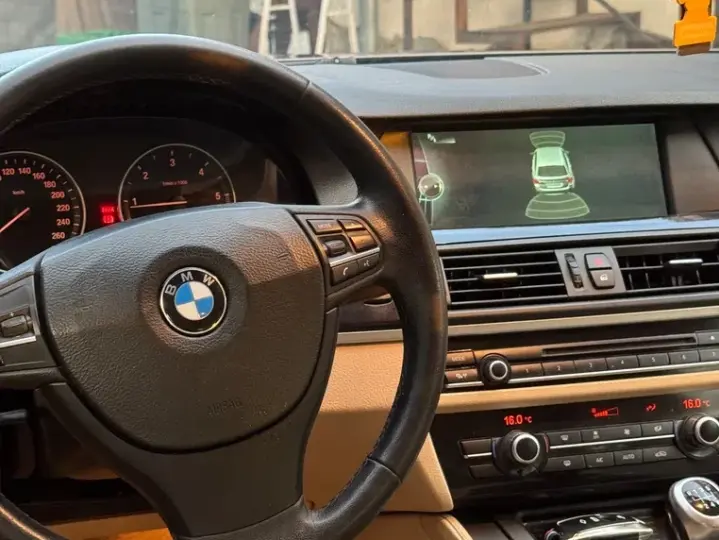 BMW Seria 5 F10/F11/F07 [2010 - 2017]