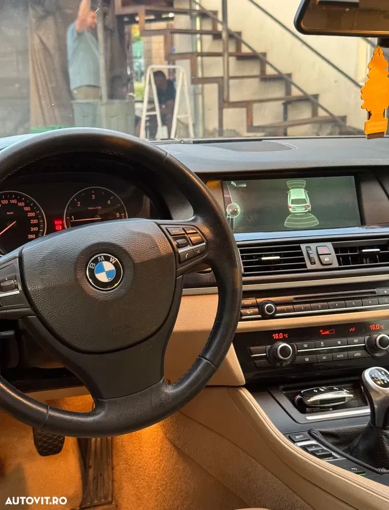 BMW Seria 5 F10/F11/F07 [2010 - 2017] — imagine 2