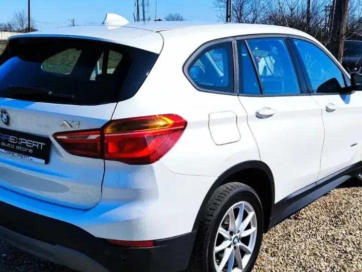 BMW X1 F48 sDrive18d Aut.