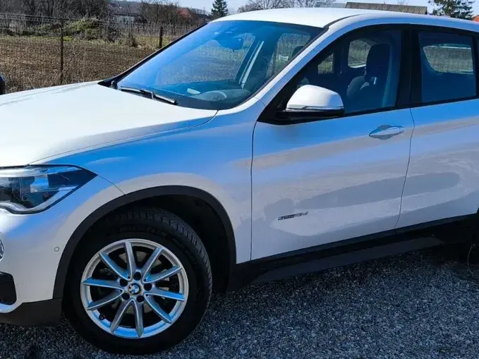 BMW X1 F48 sDrive18d Aut.