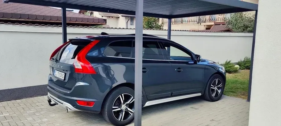 Volvo XC 60 I D5 AWD Rdesign — imagine 2