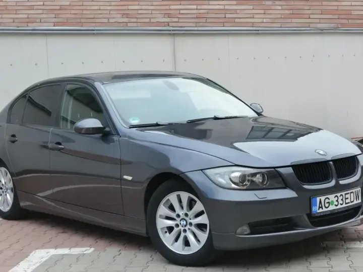 BMW Seria 3 E90/E91/E92/E93 320d DPF