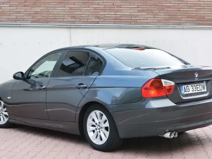BMW Seria 3 E90/E91/E92/E93 320d DPF