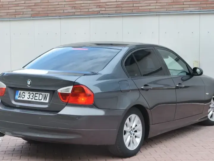 BMW Seria 3 E90/E91/E92/E93 320d DPF