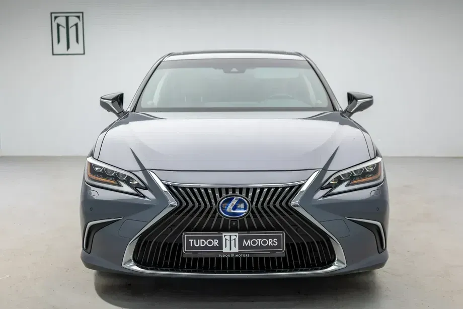 Lexus ES VII 300h Executive — imagine 3
