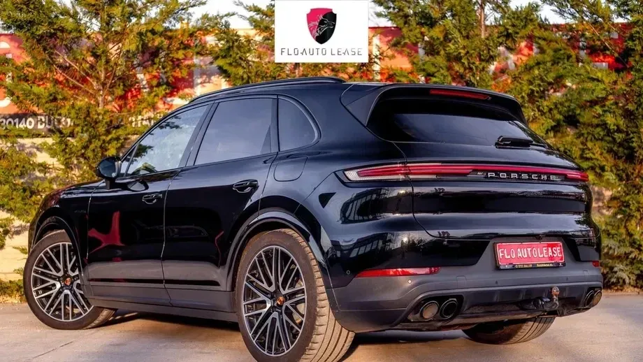 Porsche Cayenne E-Hybrid Tiptronic S Black Edition — imagine 3