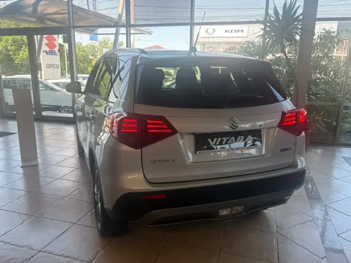 Suzuki Vitara 1.4 Boosterjet 6MT MHEV Passion
