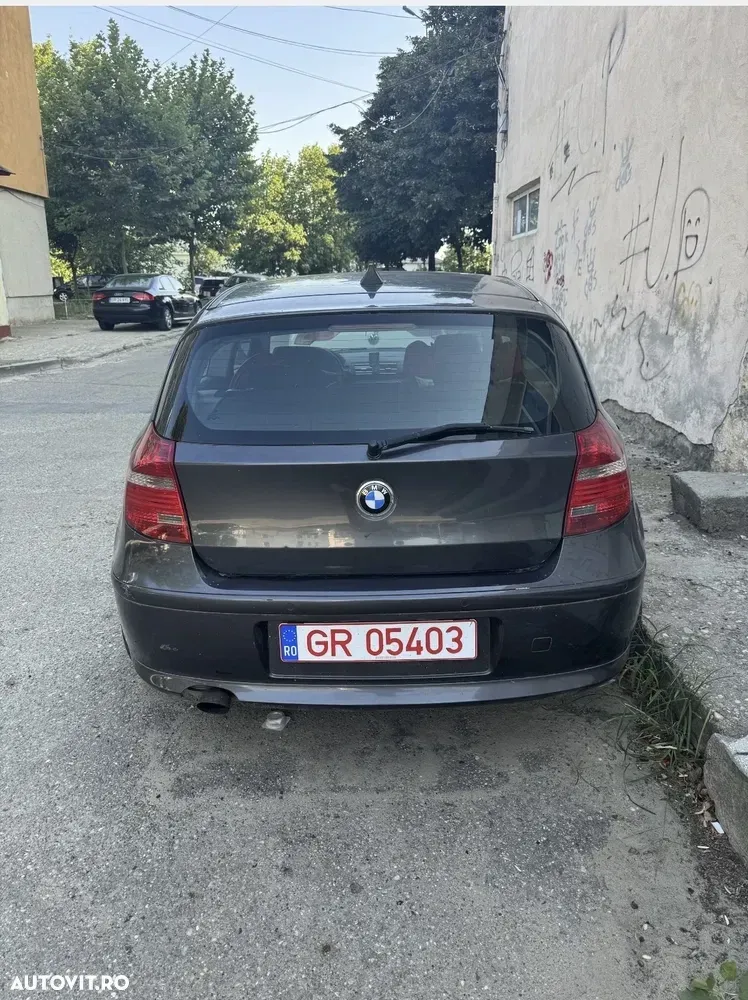 BMW Seria 1 E81/E82/E87/E88 [2004 - 2011] 118i — imagine 5