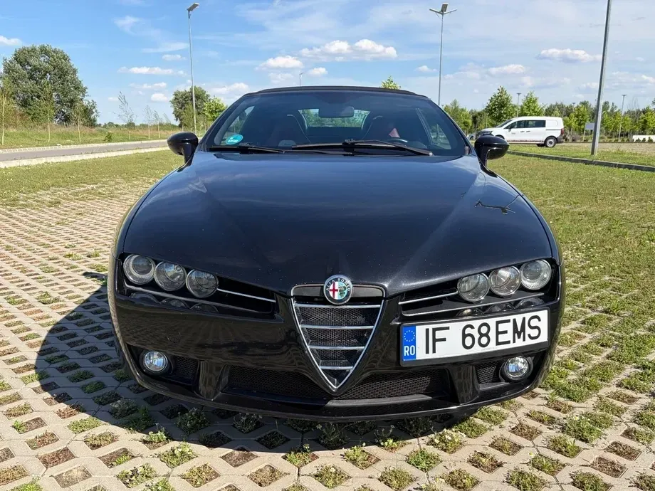 Alfa Romeo Spider 2.4 JTDM 20V DPF Aut. Italia Independent — imagine 2