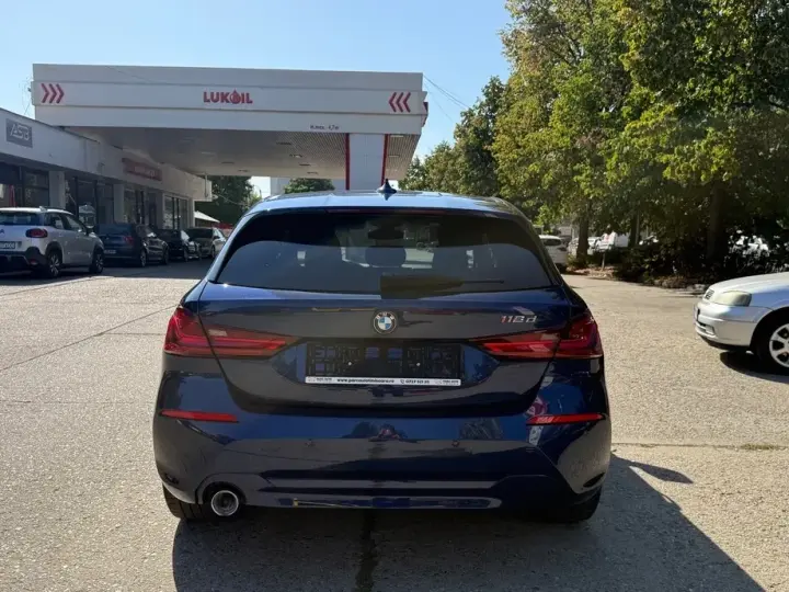 BMW Seria 1 F40/F52 116d Edition Colorvision