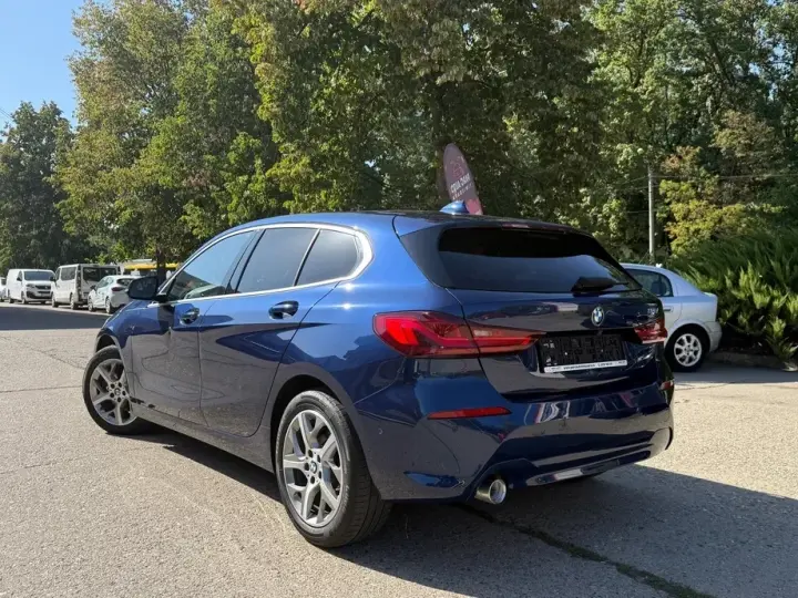 BMW Seria 1 F40/F52 116d Edition Colorvision