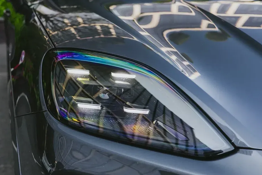 Porsche Cayenne Coupe E-Hybrid — imagine 4