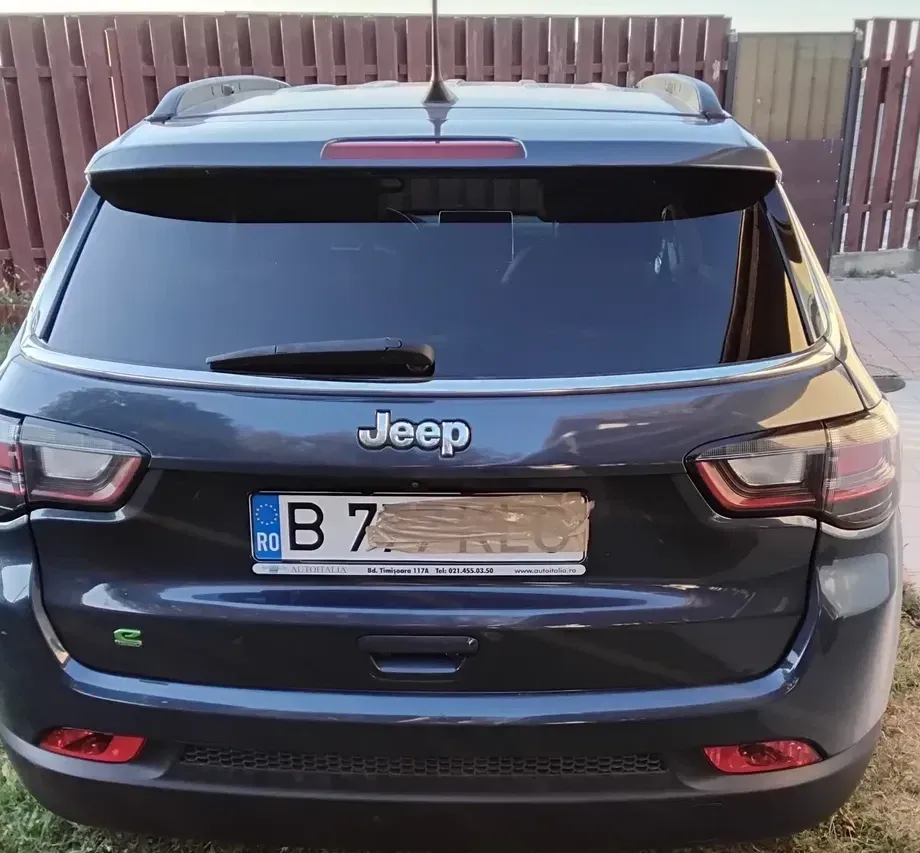 Jeep Compass 1.5 AT 2WD MHEV Limited — imagine 4