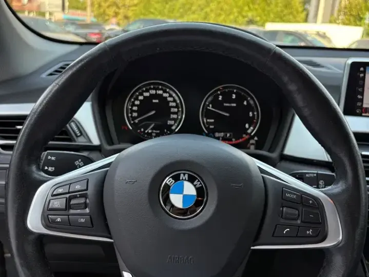 BMW X1 xDrive20d AT
