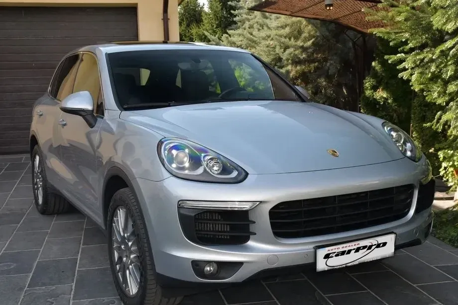 Porsche Cayenne — imagine 5