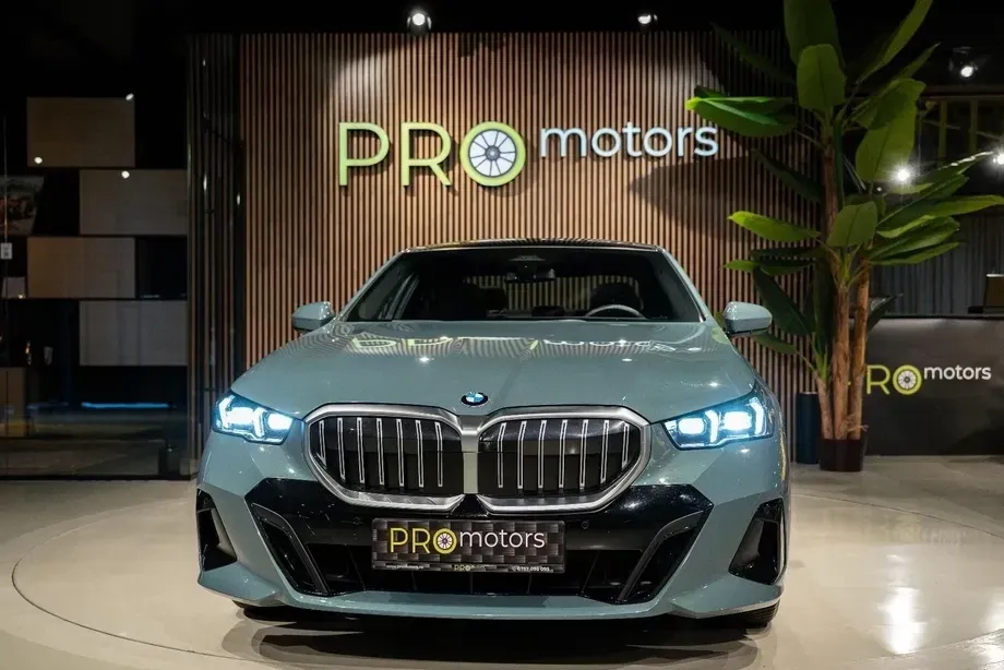 BMW Seria 5 — imagine 2