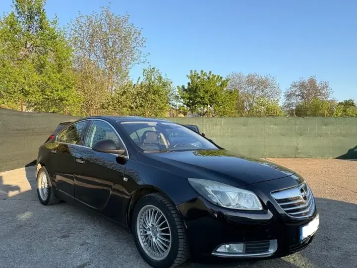 Opel Insignia A 2.0 CDTI