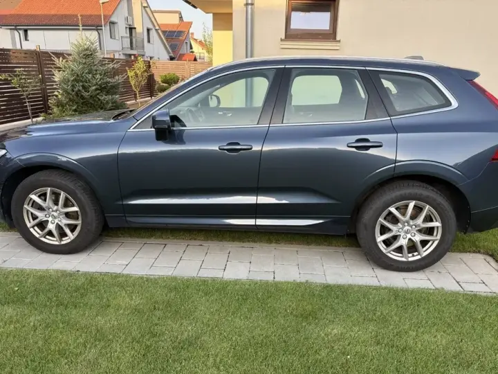 Volvo XC 60 II D4 AWD Geartronic Momentum