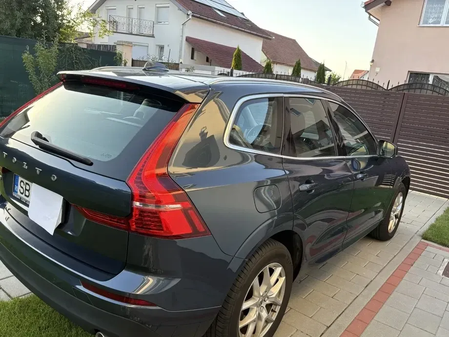 Volvo XC 60 II D4 AWD Geartronic Momentum — imagine 5