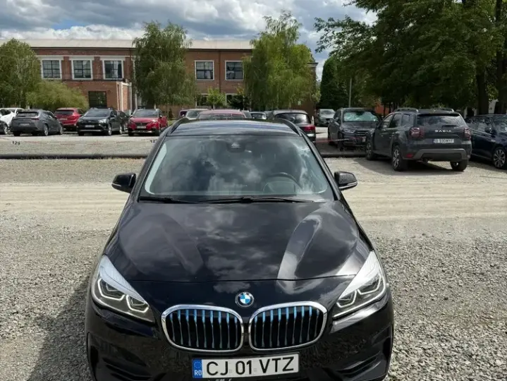 BMW Seria 2 225xe iPerformance Advantage