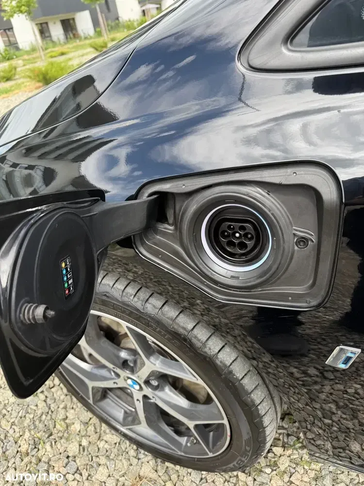 BMW Seria 2 225xe iPerformance Advantage — imagine 5