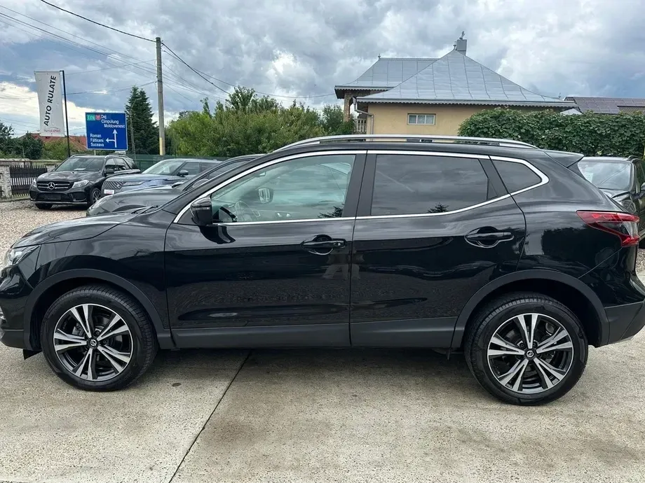 Nissan Qashqai 1.7D 150CP ALL MODE 4X4-I X-TRONIC N-Connecta — imagine 4