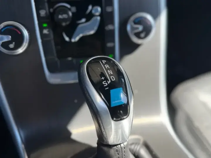 Volvo XC 60 D4 Geartronic Momentum