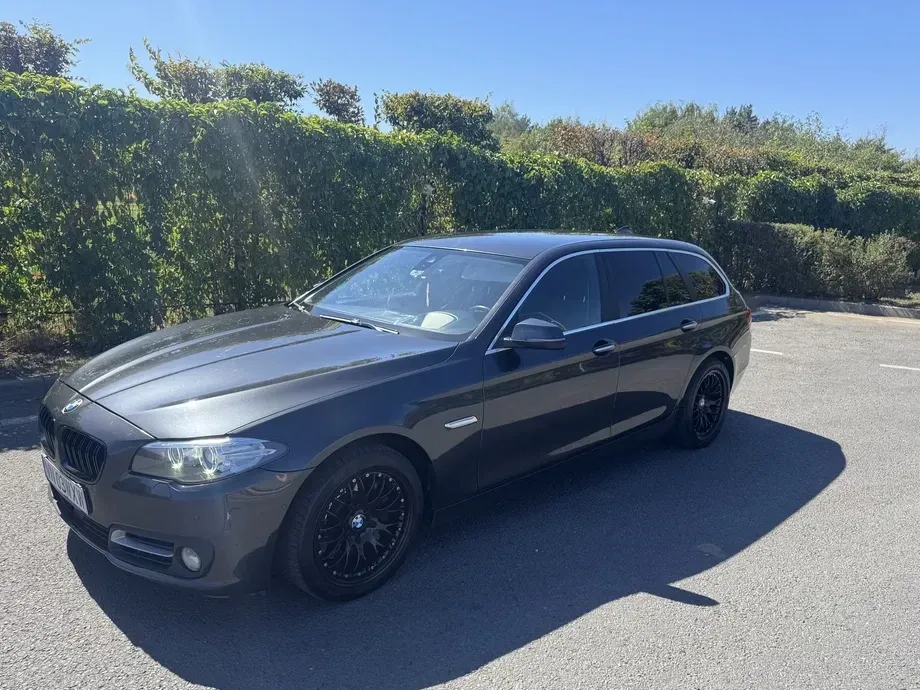 BMW Seria 5 525d Aut. — imagine 5