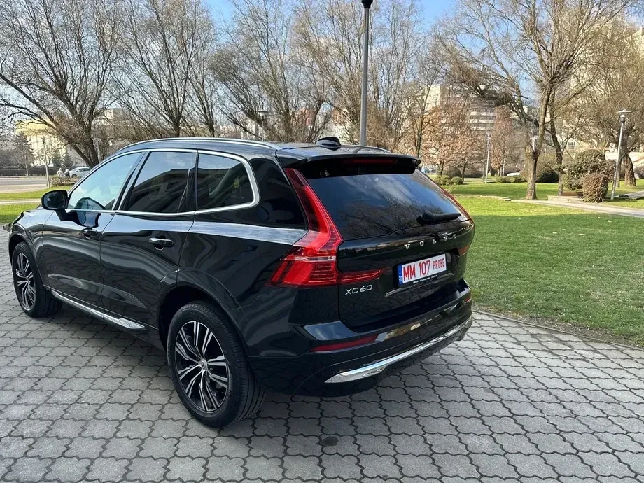 Volvo XC 60 B4 MHEV AT8 FWD Inscription — imagine 3