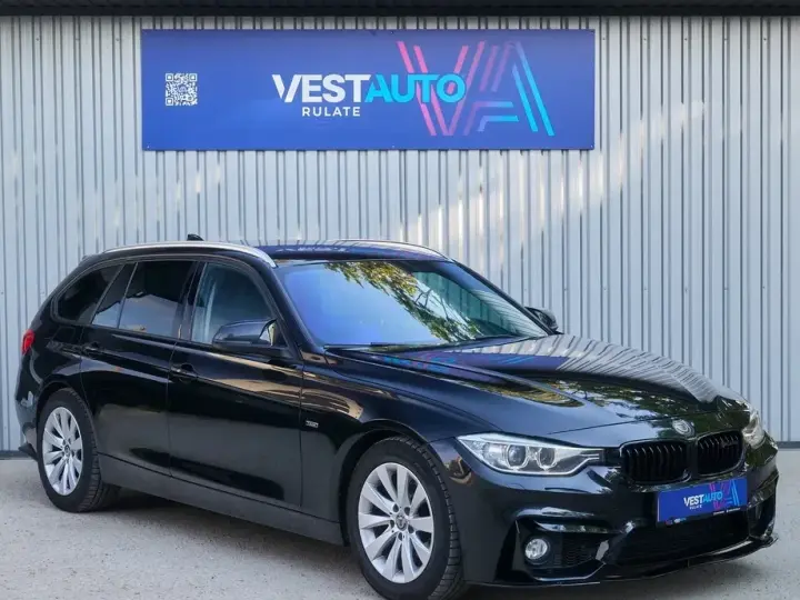 BMW Seria 3 318d Aut. Blue Performance Luxury Line