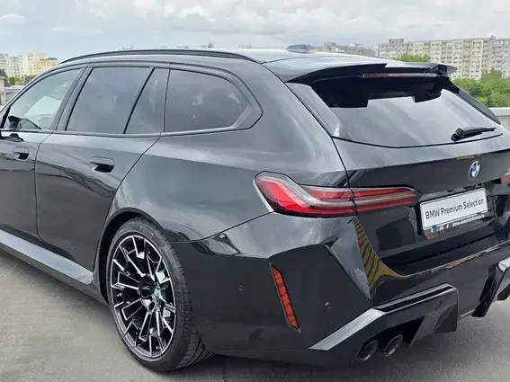 BMW M5 G90/G91