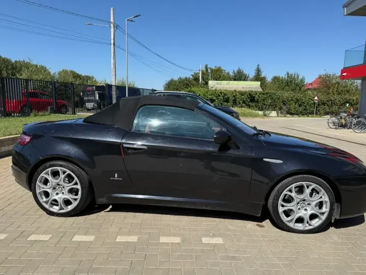 Alfa Romeo Spider
