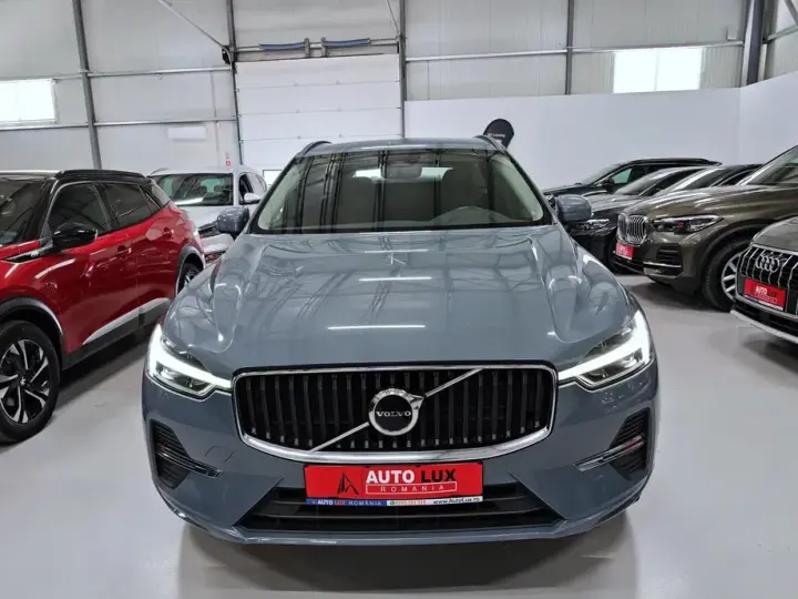 Volvo XC 60 II B4 MHEV Momentum Pro