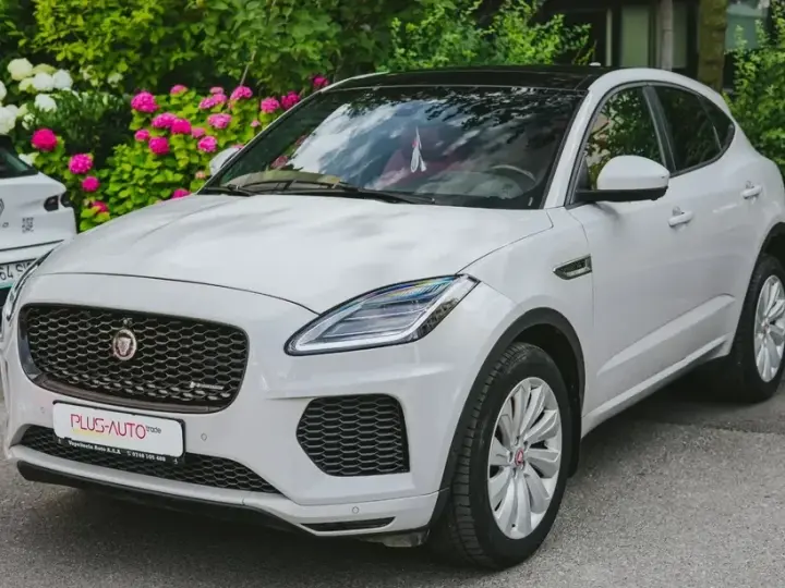 Jaguar E-Pace D180 AWD R-Dynamic SE