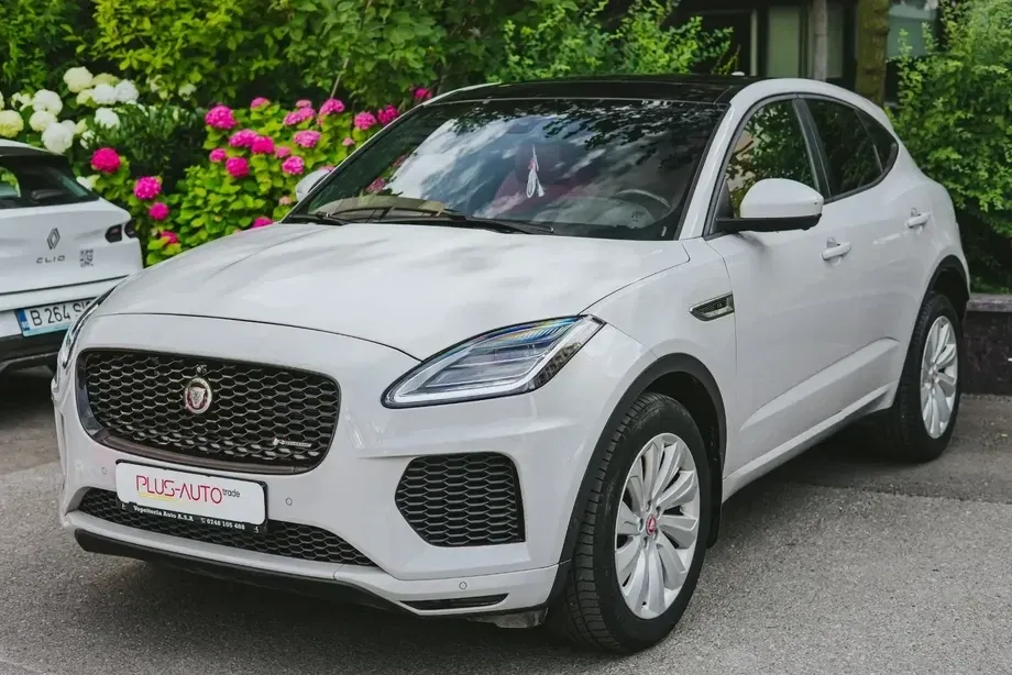 Jaguar E-Pace D180 AWD R-Dynamic SE — imagine 3