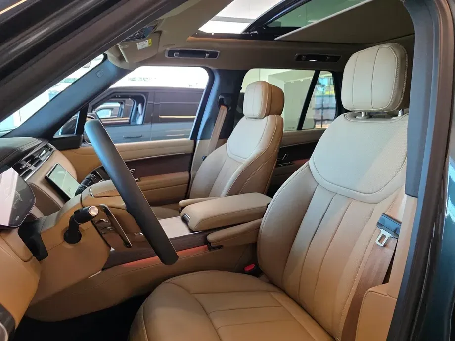 Land Rover Range Rover V 3.0 Si6 P460 PHEV HSE — imagine 6