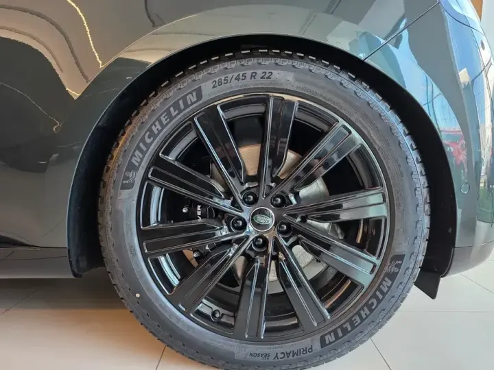 Land Rover Range Rover V 3.0 Si6 P460 PHEV HSE
