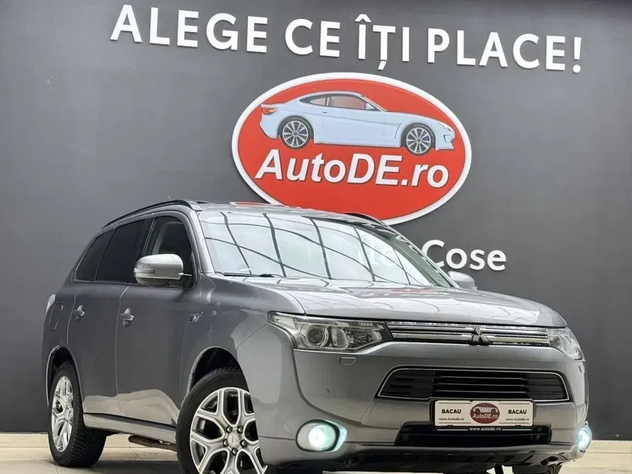 Mitsubishi Outlander — imagine 2