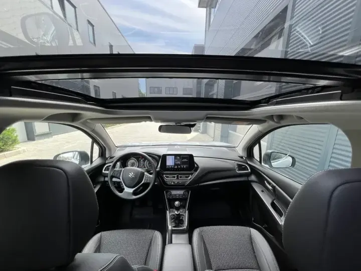 Suzuki S-Cross 1.4 Boosterjet MHEV Luxus