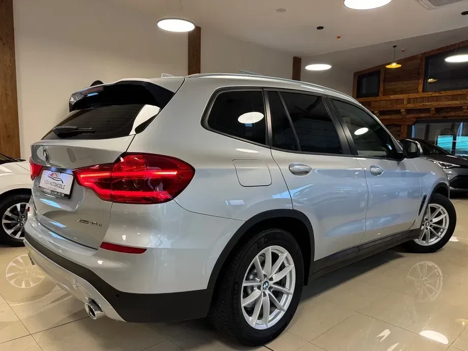 BMW X3 G01 xDrive20i Aut. Luxury Line — imagine 3