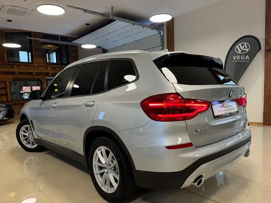 BMW X3 G01 xDrive20i Aut. Luxury Line — imagine 4